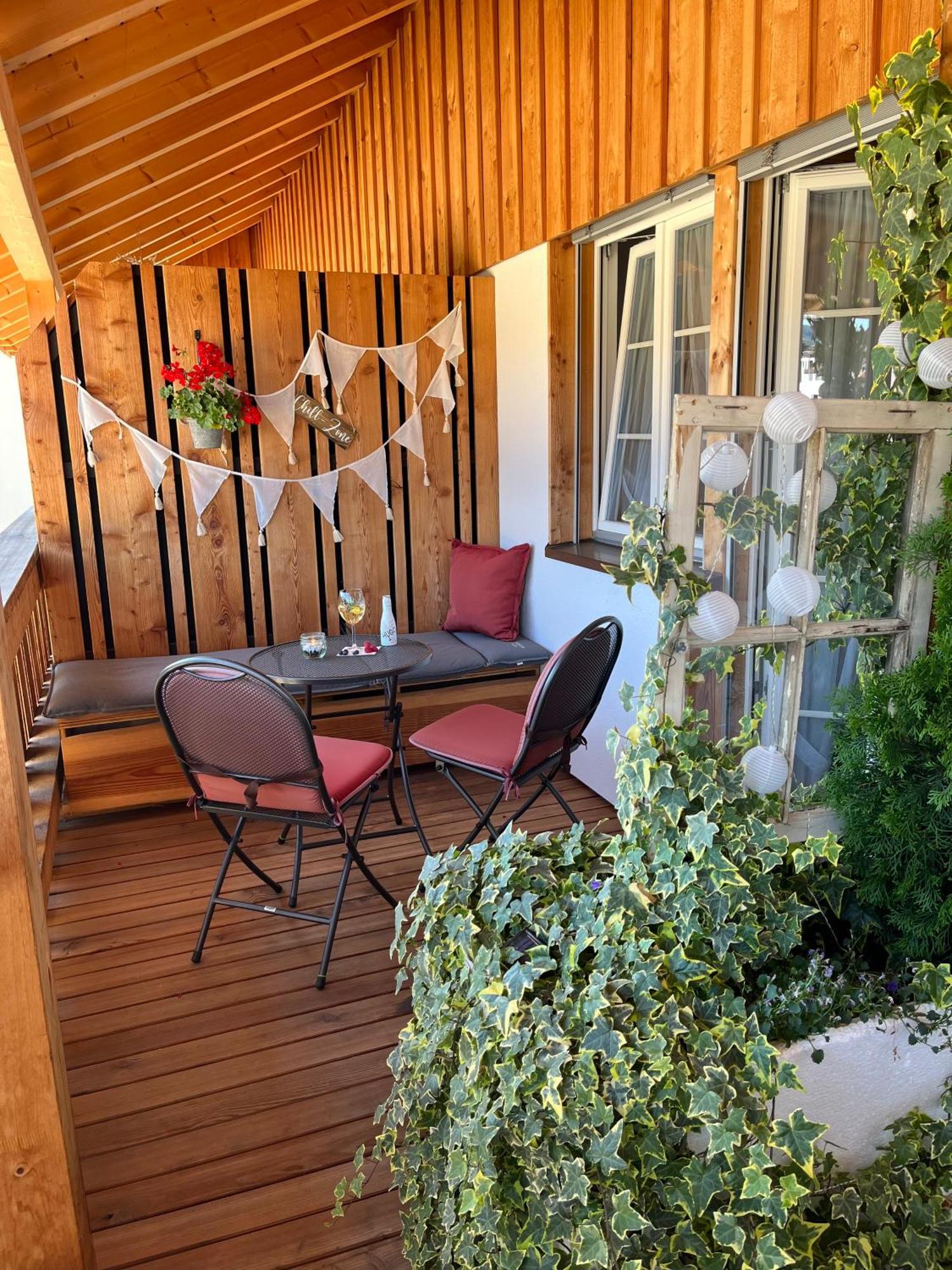 Conny'S B&B Niederweningen Exterior foto
