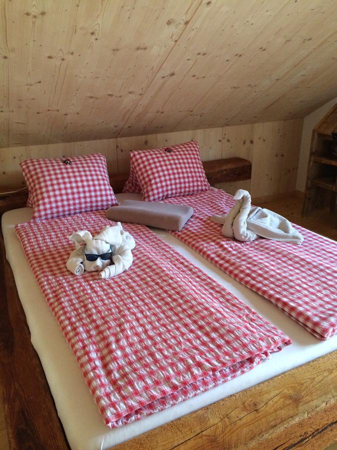 Conny'S B&B Niederweningen Exterior foto