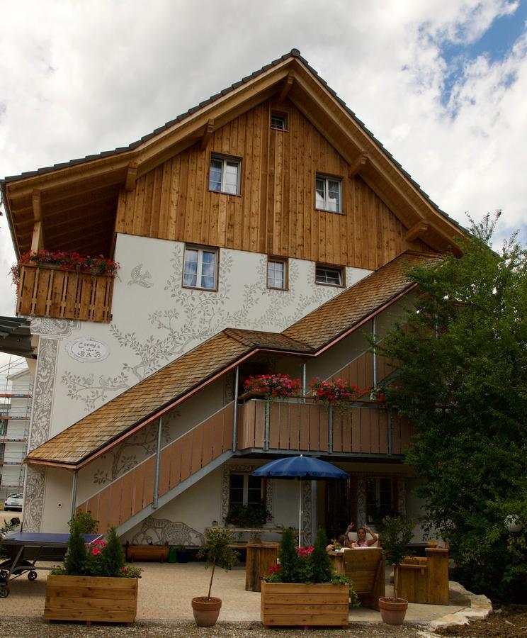 Conny'S B&B Niederweningen Exterior foto